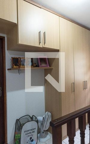 Casa à venda com 210m², 4 quartos e 4 vagasCorredor