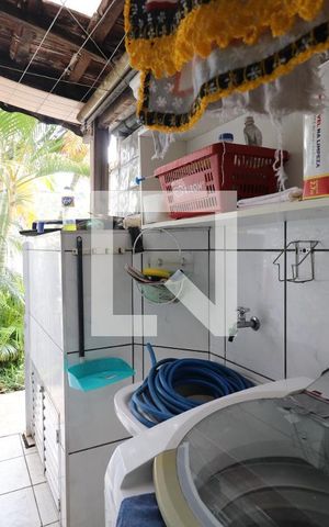 Casa de condomínio à venda com 65m², 2 quartos e 2 vagasLavanderia