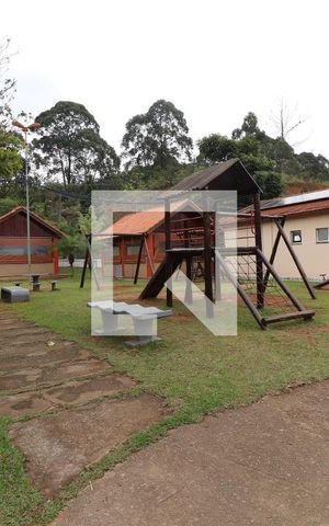 Casa de condomínio à venda com 65m², 2 quartos e 2 vagasPlayground