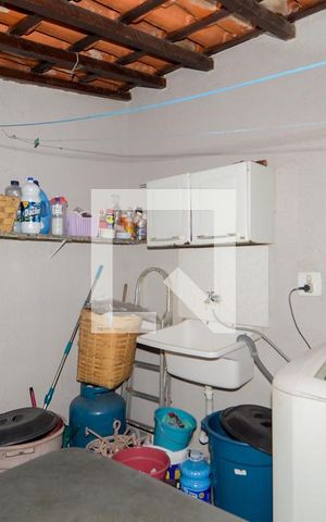 Casa à venda com 220m², 3 quartos e 3 vagasÁrea de Serviço