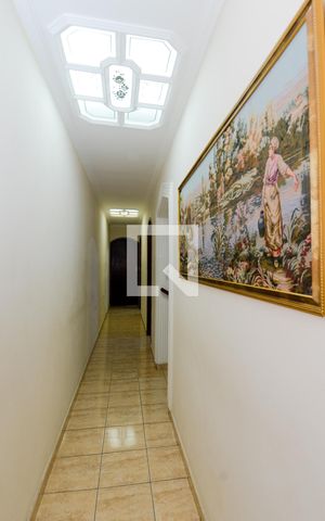 Casa à venda com 220m², 3 quartos e 3 vagasCorredor dos Dormitórios 