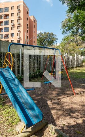 Apartamento à venda com 89m², 2 quartos e 1 vaga Apartamento à venda com 89m², 2 quartos e 1 vagaÁrea Comum - Playground