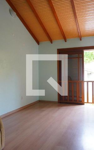 Casa à venda com 220m², 4 quartos e 6 vagasSuite 2