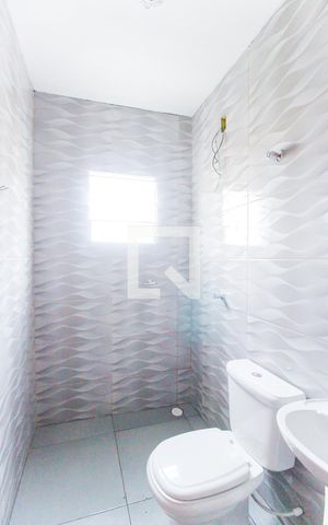 Apartamento para alugar com 55m², 2 quartos e sem vaga Apartamento para alugar com 55m², 2 quartos e sem vagaBanheiro