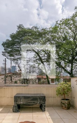 Apartamento à venda com 65m², 1 quarto e 1 vagaVaranda