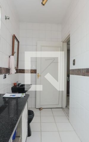 Casa à venda com 120m², 5 quartos e 3 vagasBanheiro 1
