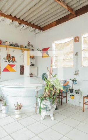 Casa à venda com 120m², 5 quartos e 3 vagasSala 2