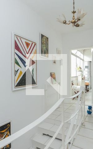 Casa à venda com 120m², 5 quartos e 3 vagasEscritório