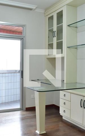 Apartamento à venda com 211m², 4 quartos e 2 vagasQuarto 4
