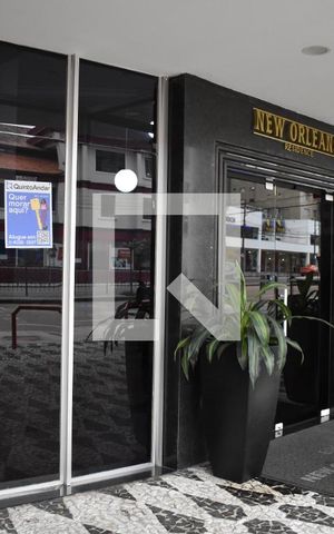 Apartamento à venda com 211m², 4 quartos e 2 vagasPlaquinha