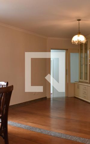 Apartamento à venda com 211m², 4 quartos e 2 vagasSala de jantar