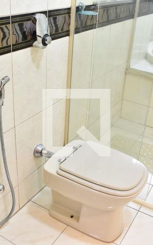 Apartamento à venda com 211m², 4 quartos e 2 vagasBanheiro Suíte 1