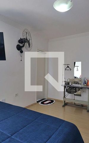 Casa à venda com 186m², 3 quartos e 4 vagasQuarto 2 - Suíte 2