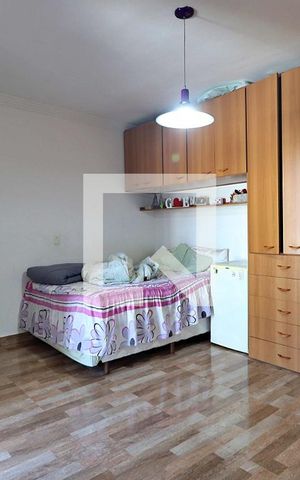 Casa à venda com 186m², 3 quartos e 4 vagasQuarto 3 - Suíte 3