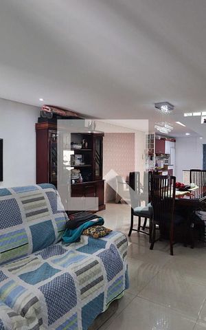 Casa à venda com 186m², 3 quartos e 4 vagasSala