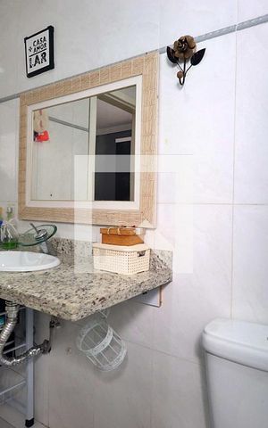 Casa à venda com 186m², 3 quartos e 4 vagasBanheiro da Suíte 1