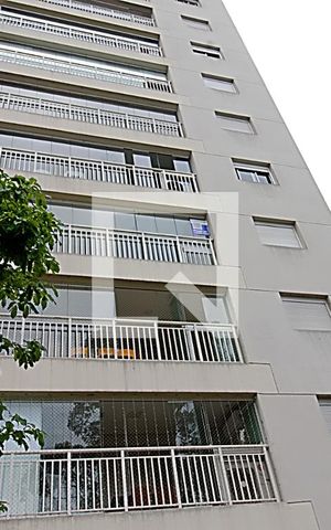Apartamento à venda com 96m², 3 quartos e 2 vagas Apartamento à venda com 96m², 3 quartos e 2 vagasFachada do Condomínio
