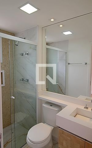 Apartamento à venda com 96m², 3 quartos e 2 vagas Apartamento à venda com 96m², 3 quartos e 2 vagasBanheiro da Suíte 2