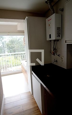 Apartamento à venda com 96m², 3 quartos e 2 vagas Apartamento à venda com 96m², 3 quartos e 2 vagasÁrea de Serviço
