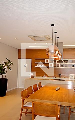 Apartamento à venda com 96m², 3 quartos e 2 vagas Apartamento à venda com 96m², 3 quartos e 2 vagasSalão de Festas