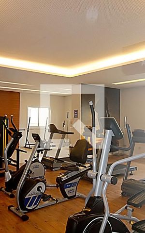 Apartamento à venda com 96m², 3 quartos e 2 vagas Apartamento à venda com 96m², 3 quartos e 2 vagasÁrea comum - Academia