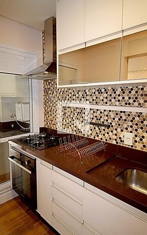 Apartamento à venda com 96m², 3 quartos e 2 vagas Apartamento à venda com 96m², 3 quartos e 2 vagasCozinha