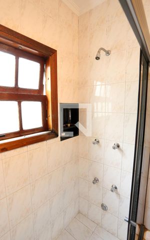 Casa à venda com 540m², 3 quartos e 6 vagasBanheiro