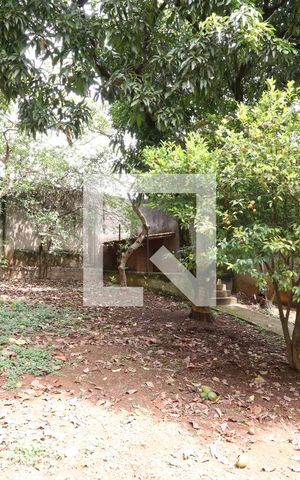 Casa à venda com 540m², 3 quartos e 6 vagasQuintal