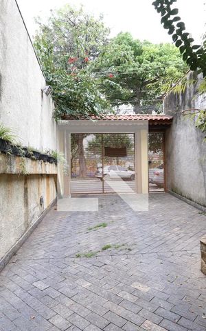 Casa à venda com 540m², 3 quartos e 6 vagasGaragem