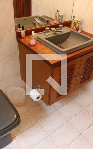 Casa à venda com 540m², 3 quartos e 6 vagasBanheiro