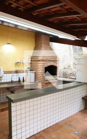 Casa à venda com 540m², 3 quartos e 6 vagasÁrea Gourmet/Churrasqueira