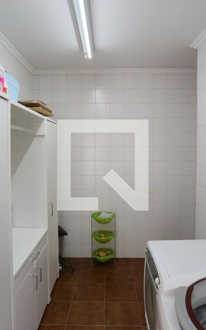 Casa à venda com 540m², 3 quartos e 6 vagasÁrea de Serviço