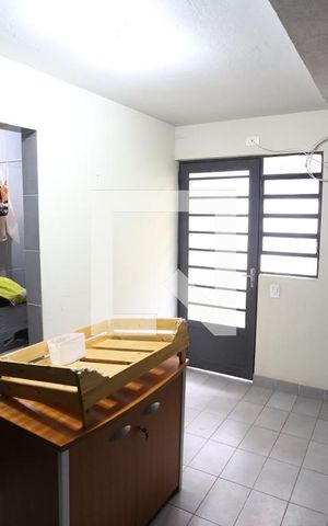 Casa à venda com 540m², 3 quartos e 6 vagasQuarto de Serviço