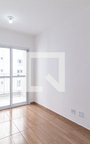 Apartamento à venda com 46m², 2 quartos e 1 vaga Apartamento à venda com 46m², 2 quartos e 1 vagaSala