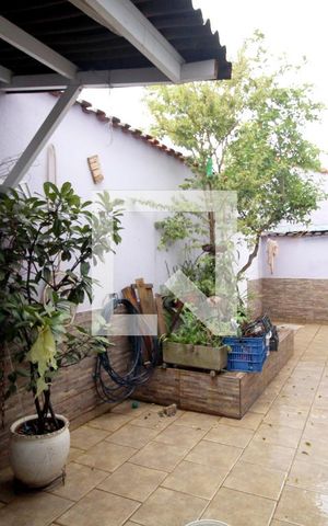 Casa para alugar com 240m², 3 quartos e 4 vagasÁrea Externa