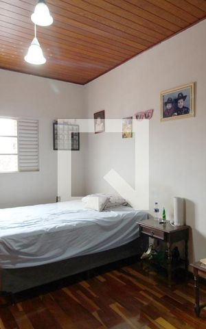 Casa para alugar com 240m², 3 quartos e 4 vagasQuarto 1