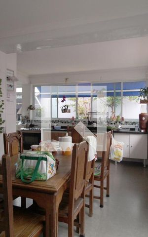 Casa para alugar com 240m², 3 quartos e 4 vagasCozinha