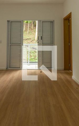 Casa para alugar com 400m², 3 quartos e 4 vagas Casa para alugar com 400m², 3 quartos e 4 vagasSuíte 1