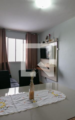 Apartamento à venda com 51m², 2 quartos e 1 vaga Apartamento à venda com 51m², 2 quartos e 1 vagaSala