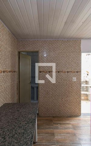 Casa à venda com 216m², 4 quartos e 1 vagaCozinha