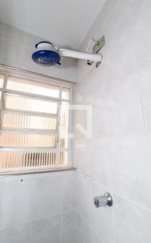 Casa à venda com 160m², 3 quartos e 4 vagasBanheiro da Suíte 1