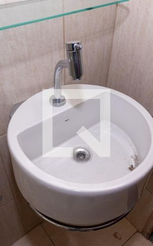 Casa à venda com 160m², 3 quartos e 4 vagasBanheiro 2