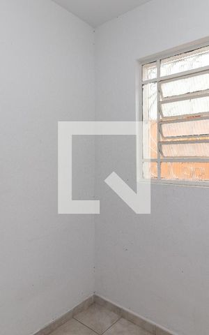 Casa à venda com 160m², 3 quartos e 4 vagasQuarto de Serviço