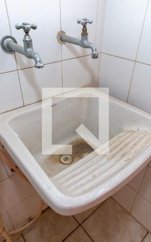 Casa à venda com 160m², 3 quartos e 4 vagasÁrea de Serviço
