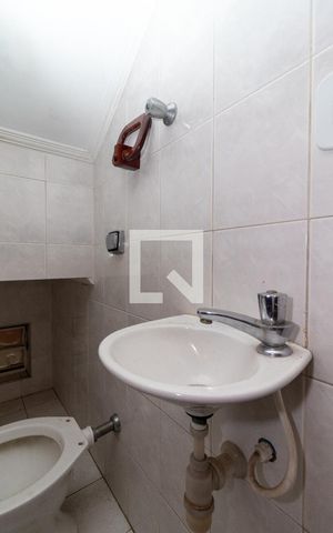 Casa à venda com 160m², 3 quartos e 4 vagasLavabo