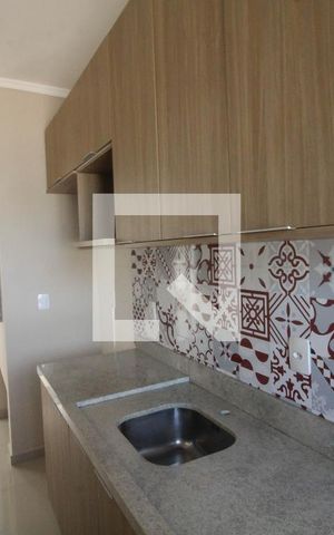 Casa para alugar com 80m², 2 quartos e 2 vagas Casa para alugar com 80m², 2 quartos e 2 vagasCozinha