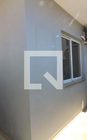 Casa para alugar com 80m², 2 quartos e 2 vagas Casa para alugar com 80m², 2 quartos e 2 vagasVaranda