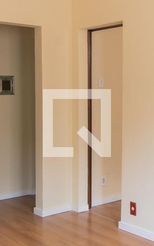 Apartamento à venda com 55m², 2 quartos e 1 vaga Apartamento à venda com 55m², 2 quartos e 1 vagaSala
