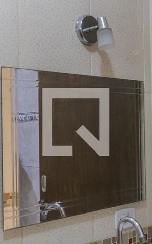 Apartamento à venda com 55m², 2 quartos e 1 vaga Apartamento à venda com 55m², 2 quartos e 1 vagaBanheiro