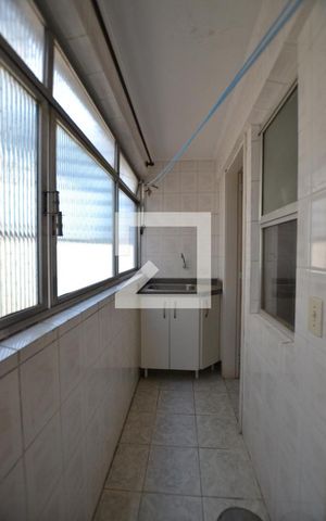Apartamento para alugar com 100m², 3 quartos e 1 vagaÁrea de Serviço